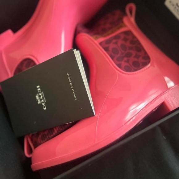 COACH Rivington Rain Bootie - Picture 2 of 3